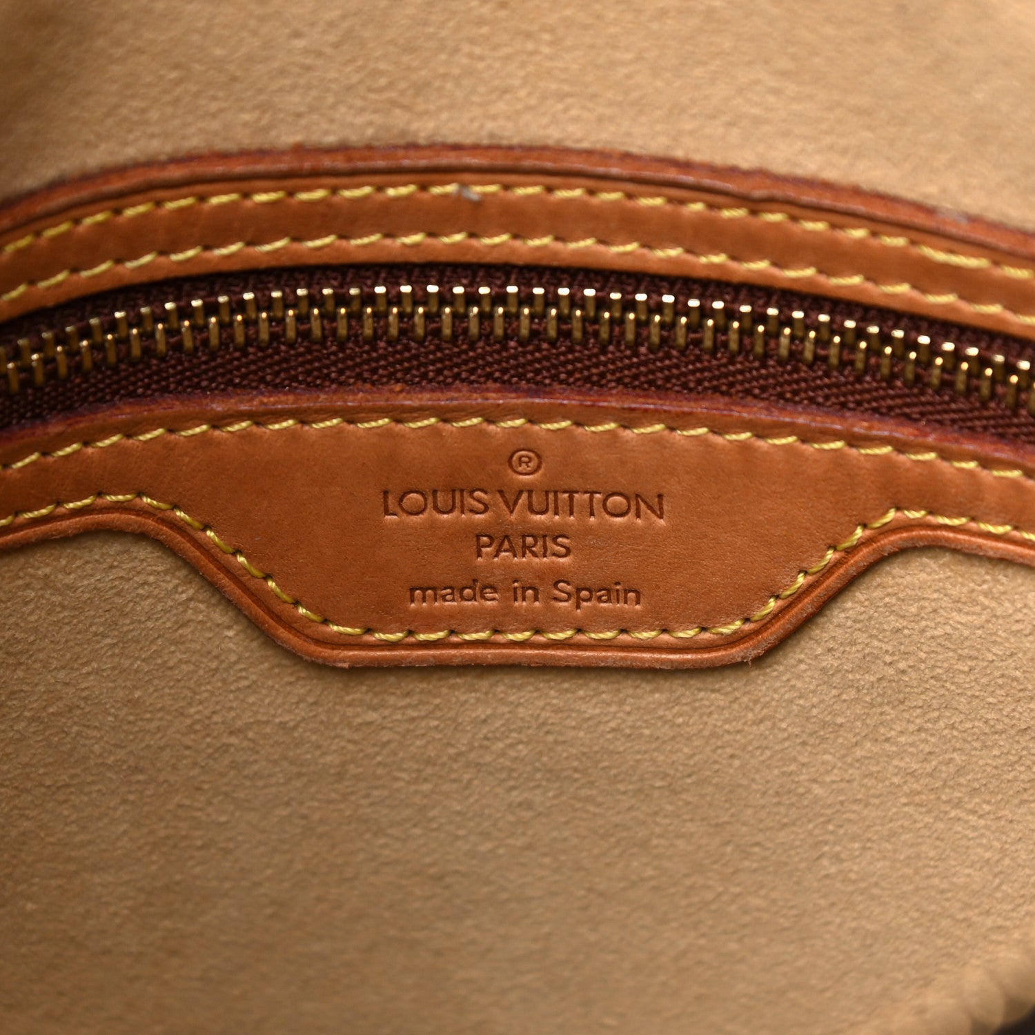 Louis Vuitton Monogram Looping GM 10 of 17