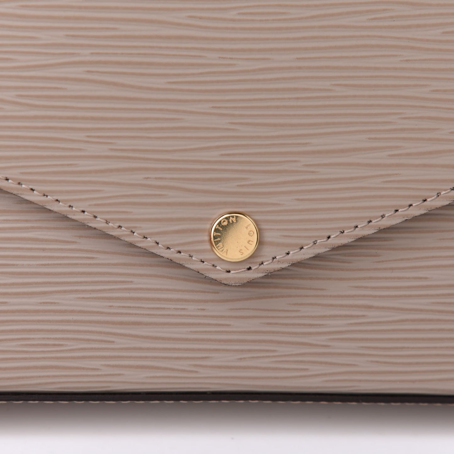 Epi Felicie Pochette Chain Wallet Galet