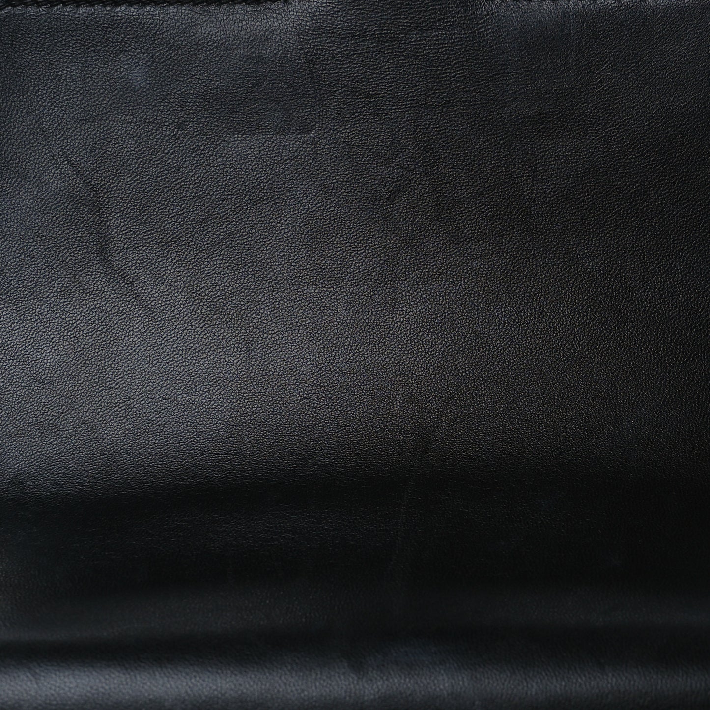 Matte Alligator Constance 24 Black