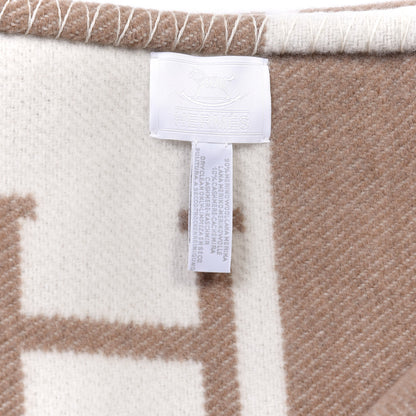 Hermes Wool Cashmere Avalon Baby Blanket Noisette Moyen White 3 of 3