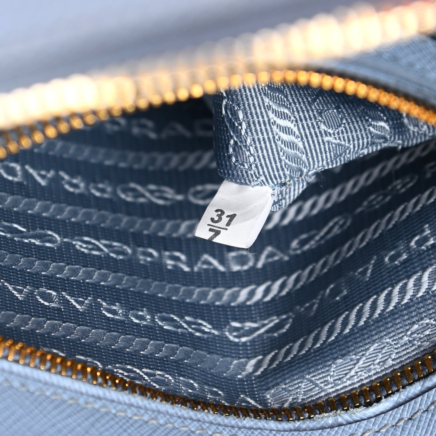 Saffiano Lux Medium Promenade Tote Astrale