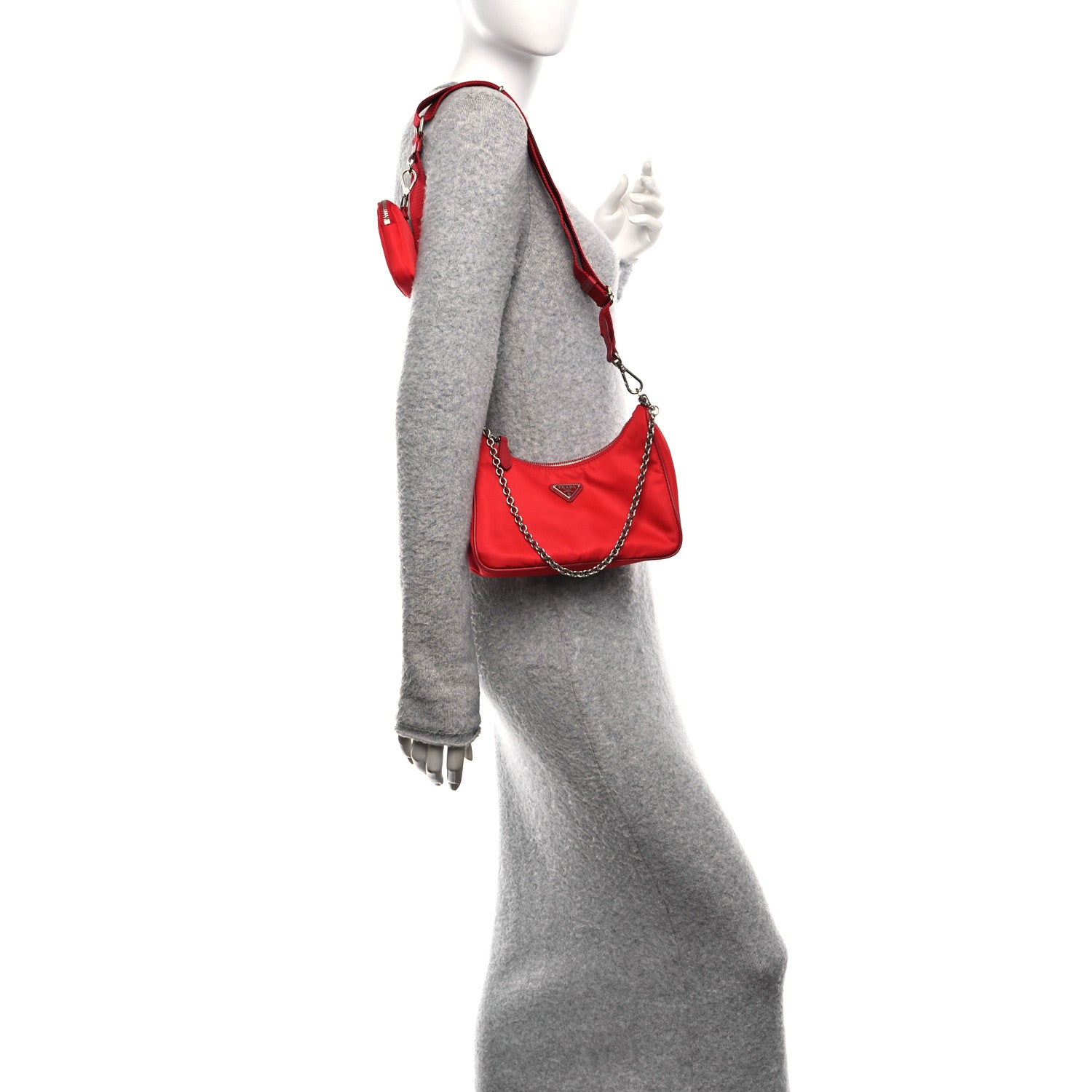 Prada Nylon Re-Edition 2005 Shoulder Bag  Rosso 2 of 9