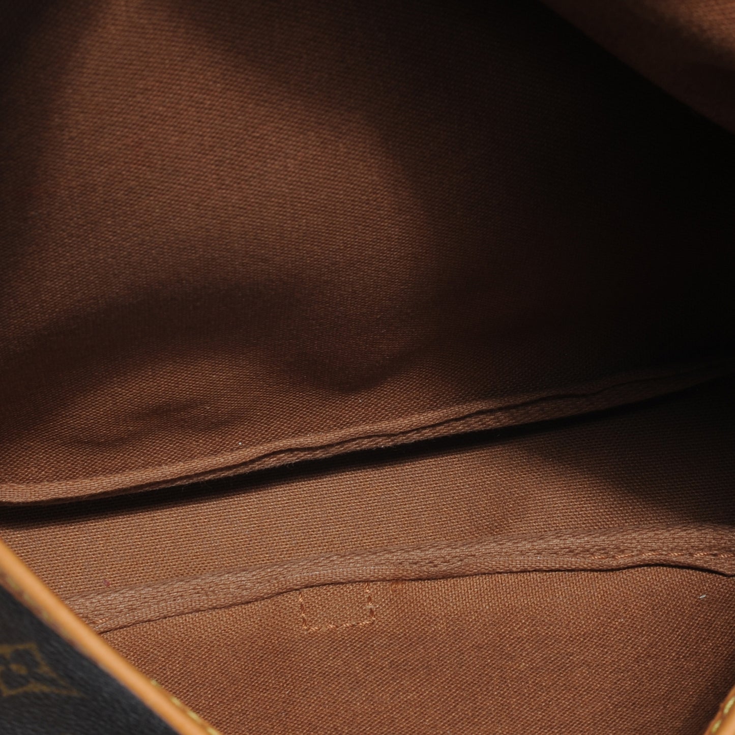 Monogram Saumur 30