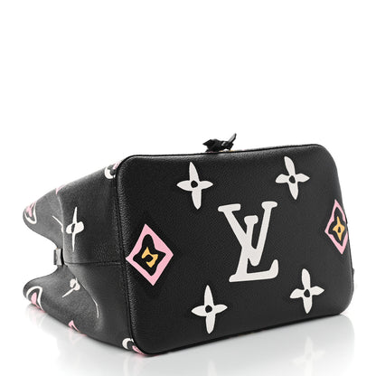 Louis Vuitton Monogram Giant Wild At Heart Neonoe MM Black 4 of 9
