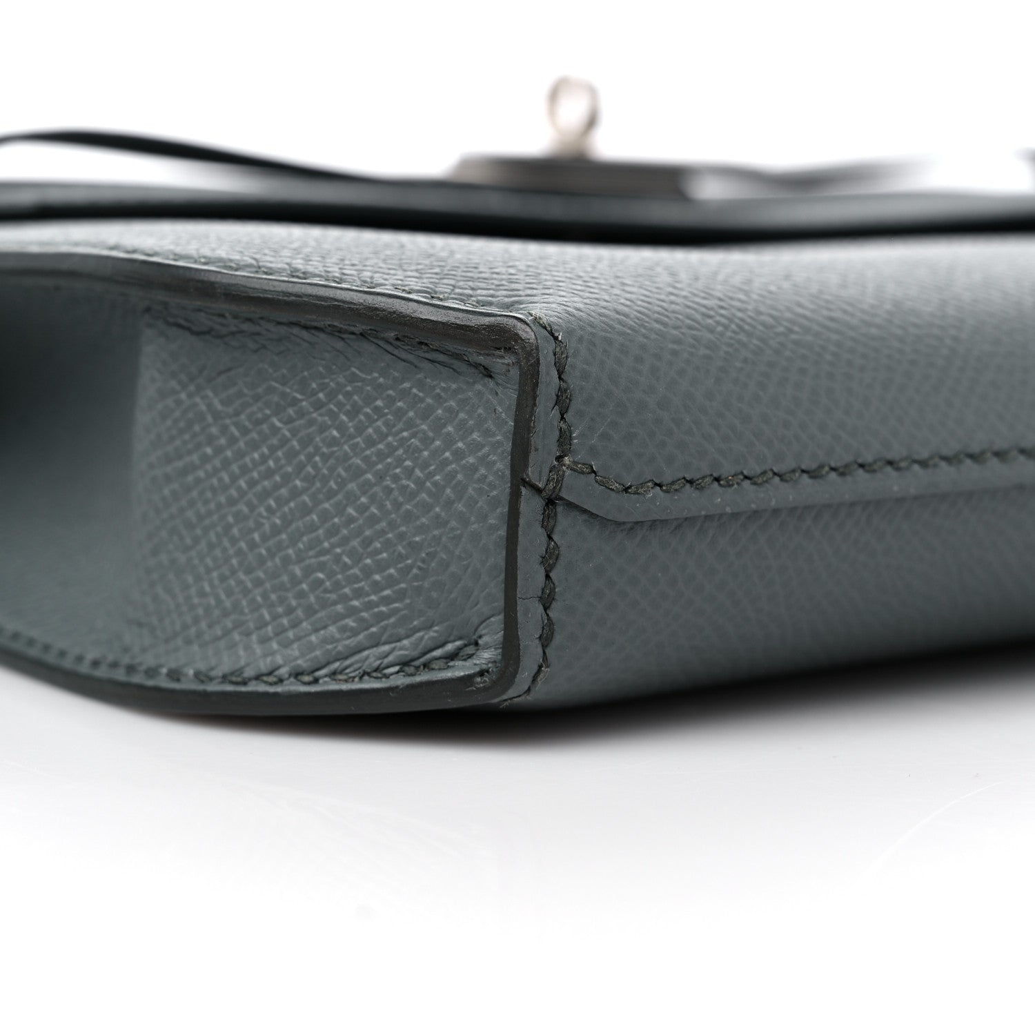 Hermes Epsom Kelly Depeches 25 Pouch Vert Amande 8 of 10