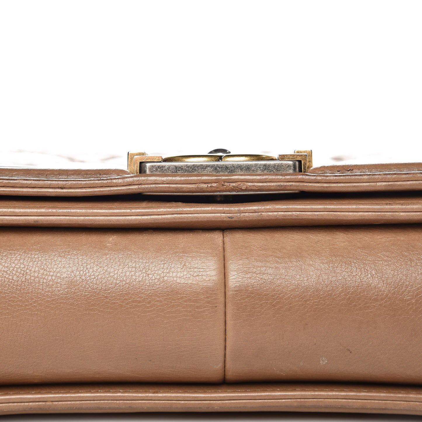 Calfskin Double Stitch New Medium Boy Flap Camel