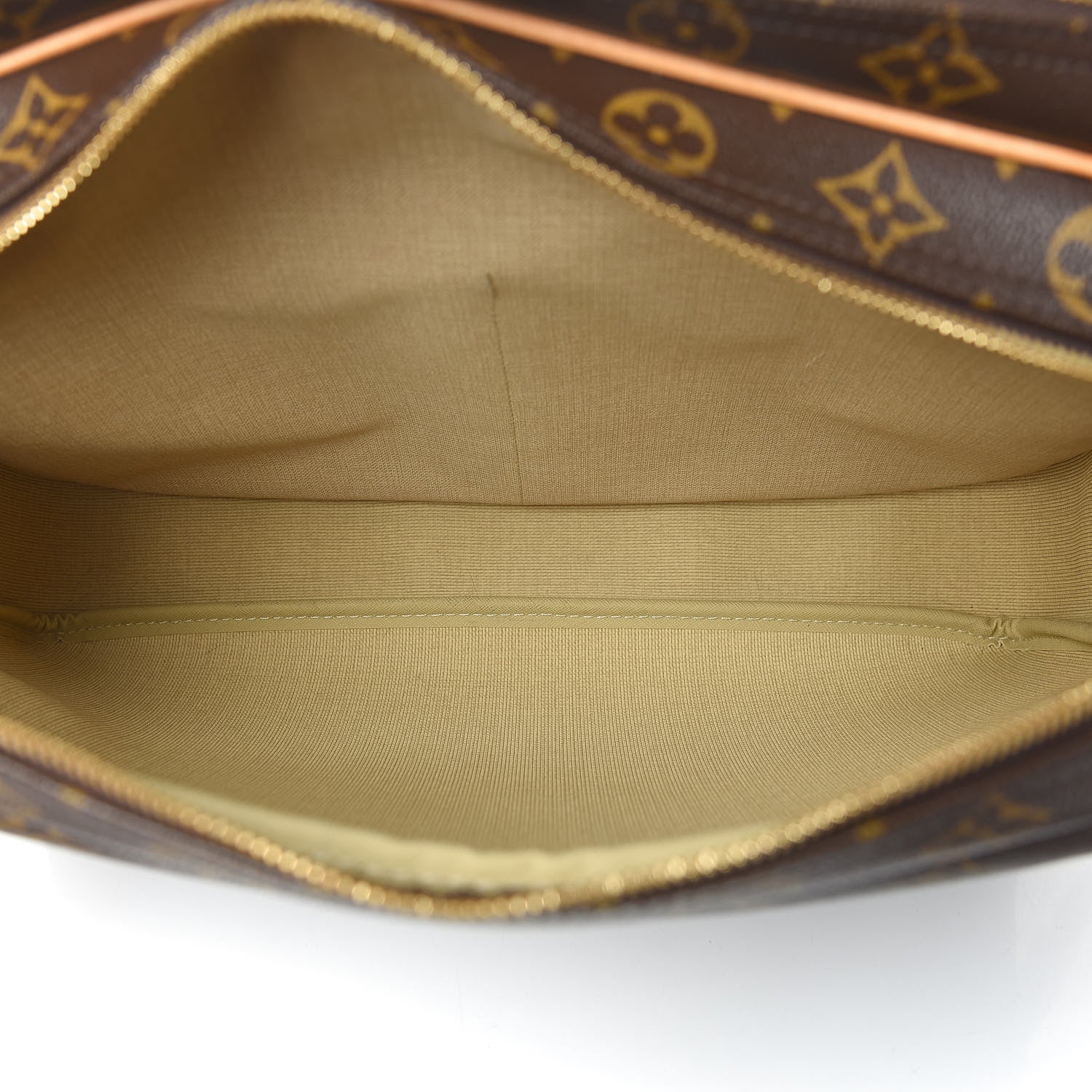 Louis Vuitton Monogram Reporter GM 6 of 10
