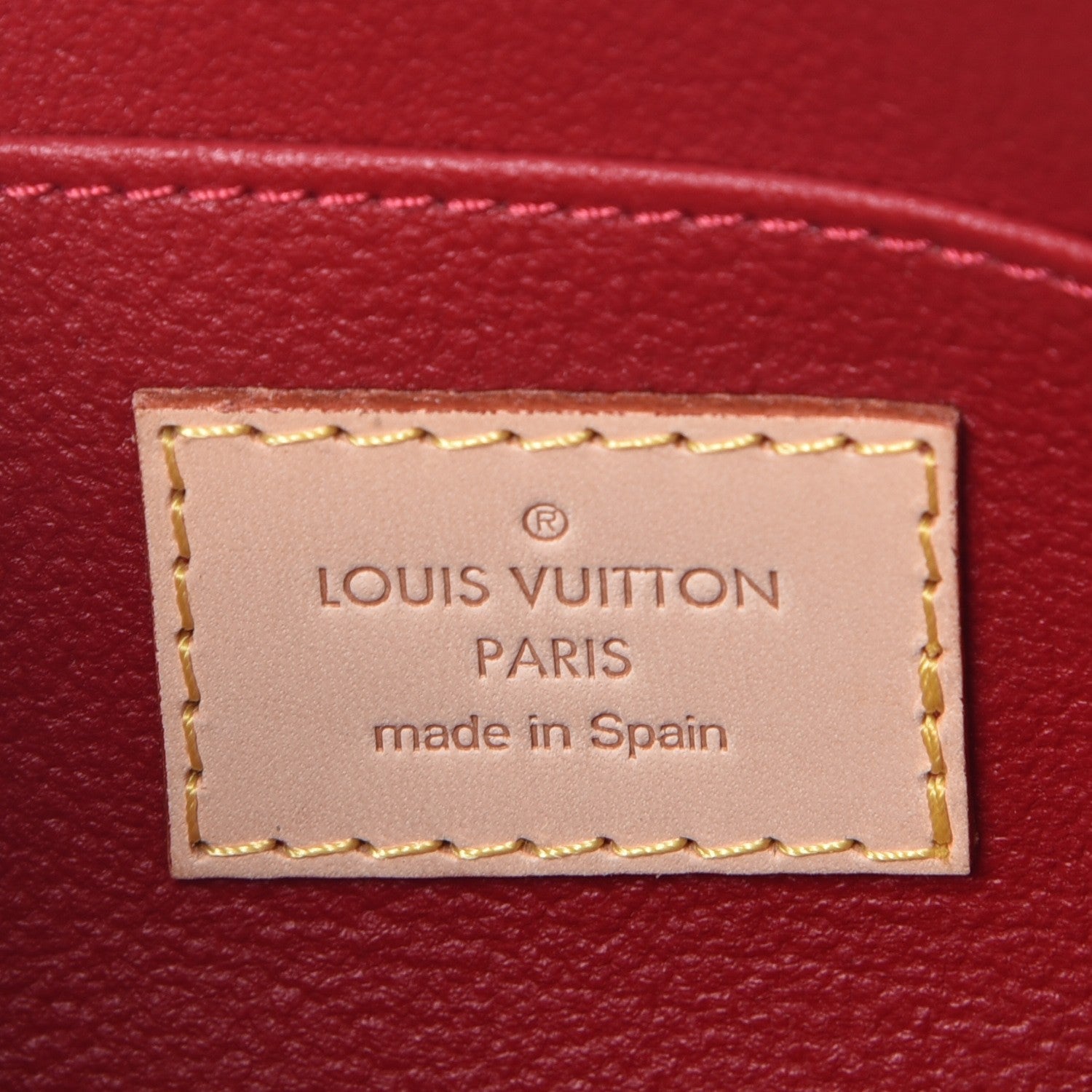 Louis Vuitton Vernis Cosmetic Pouch Pomme D'Amour 5 of 6