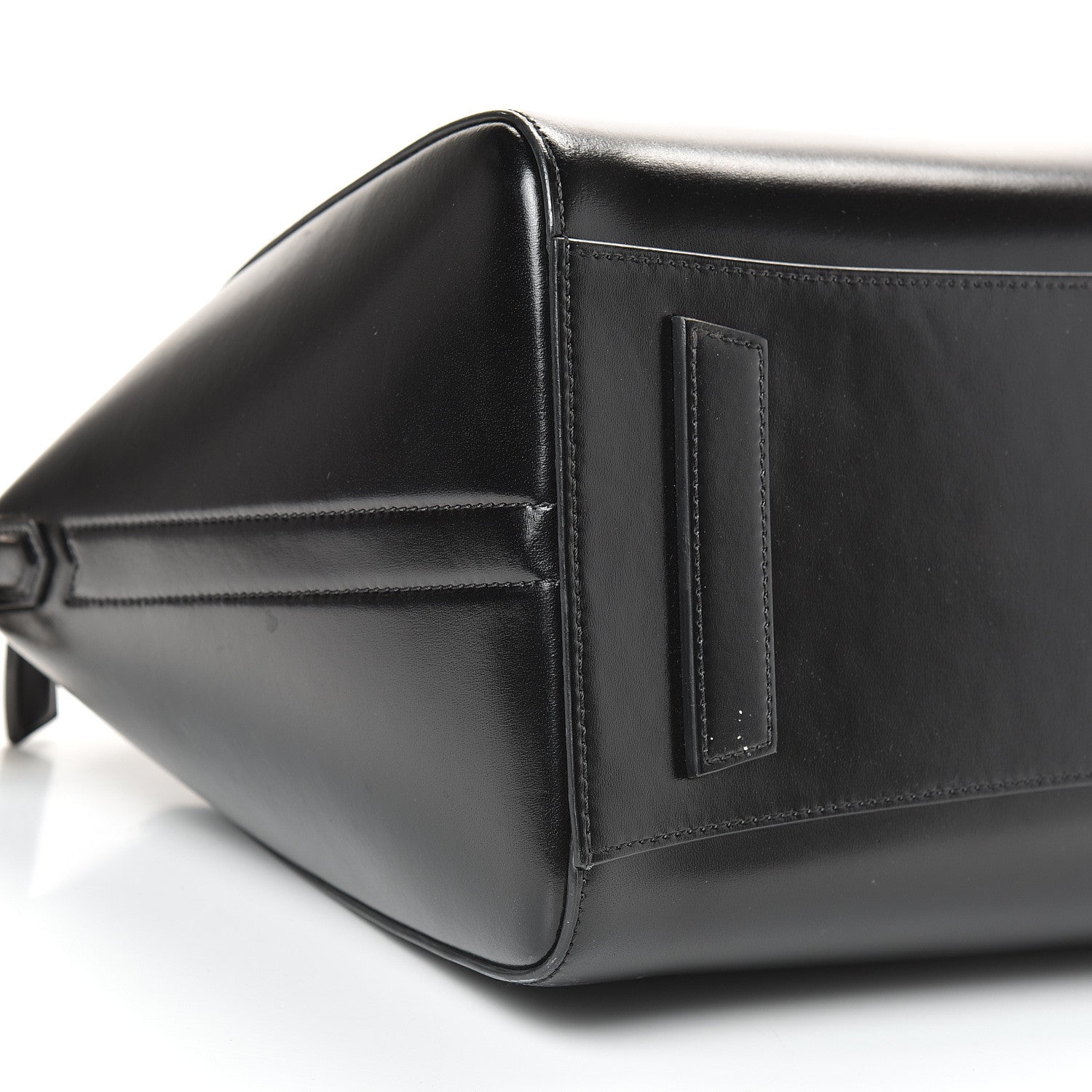 Givenchy Shiny Lord Calfskin Medium Antigona Black 7 of 17