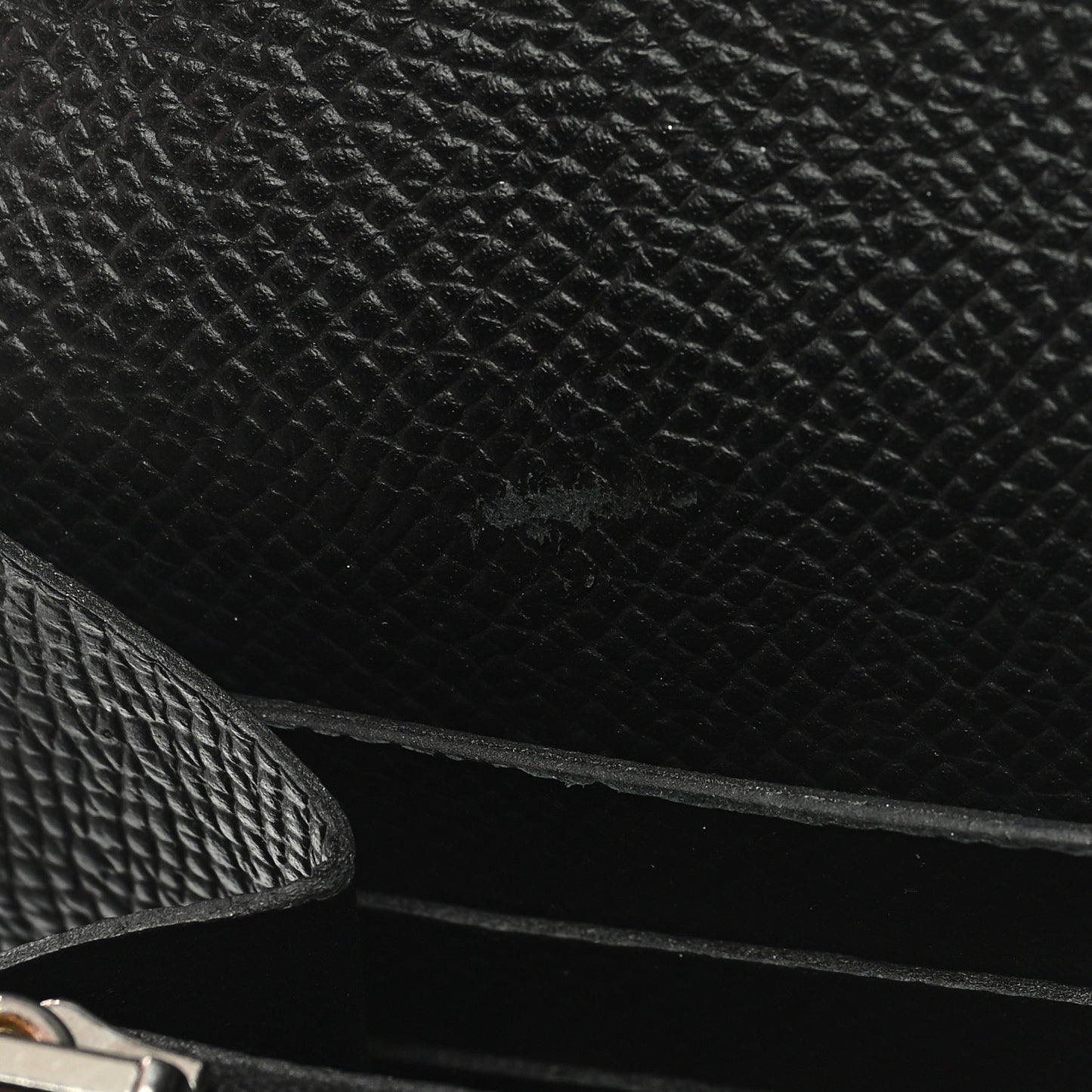 Epsom Kelly Longue Wallet Black
