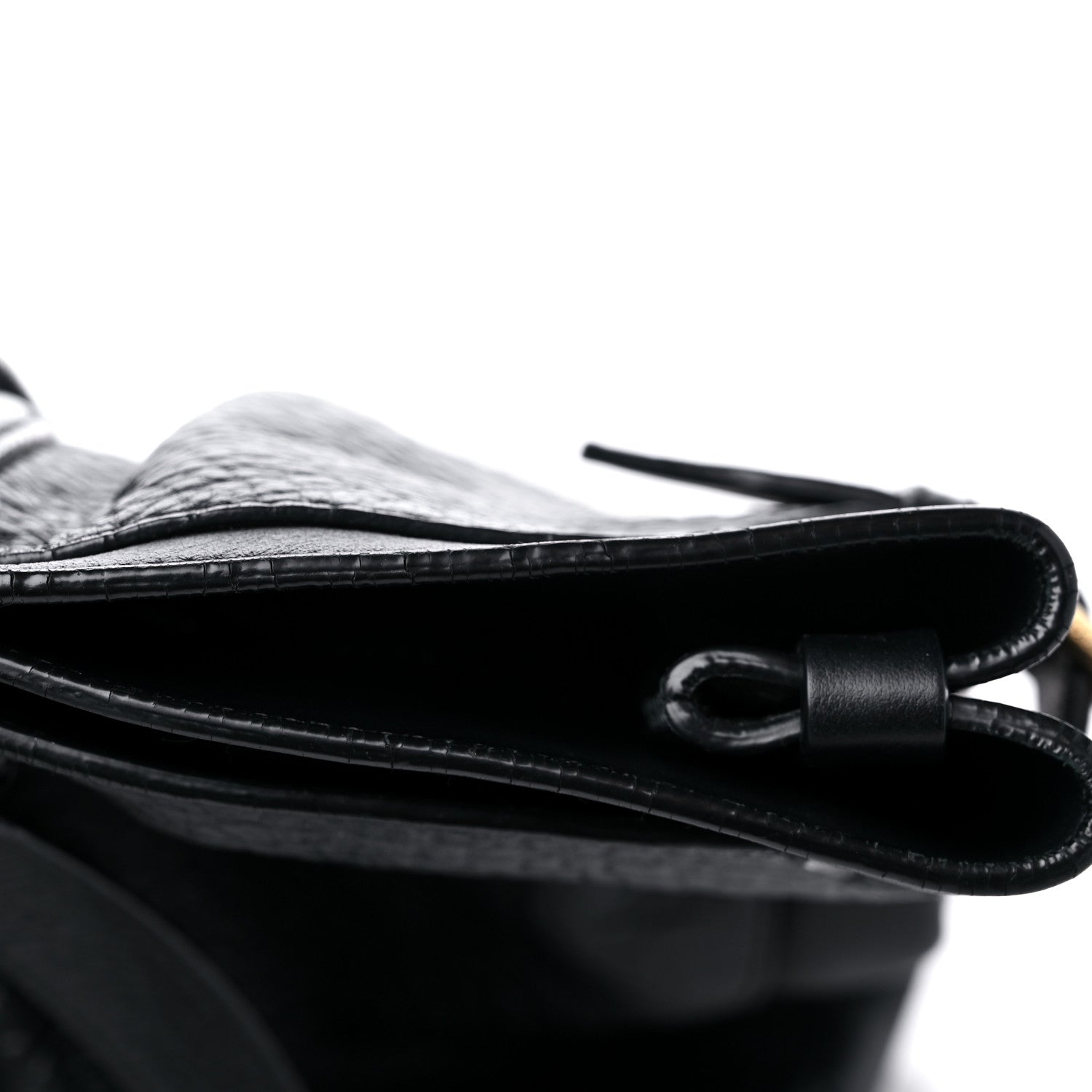 Burberry Signature Grain Calfskin Medium Tote Black 18 of 19