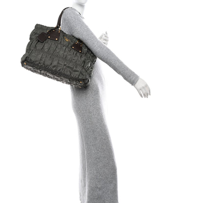 Prada Tessuto Nylon Gaufre Tote Militare 2 of 12