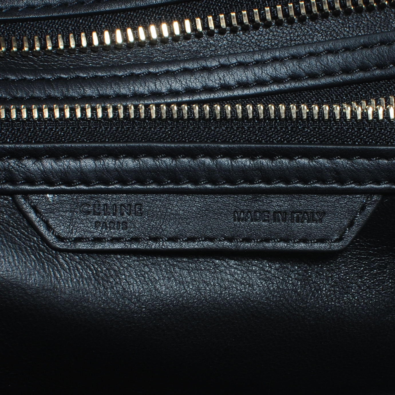 Smooth Calfskin Shoulder Luggage Black