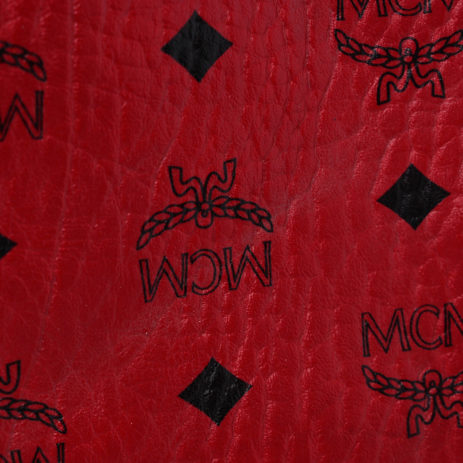 MCM Visetos Medium Liz Reversible Shopper Tote Ruby Red 11 of 22