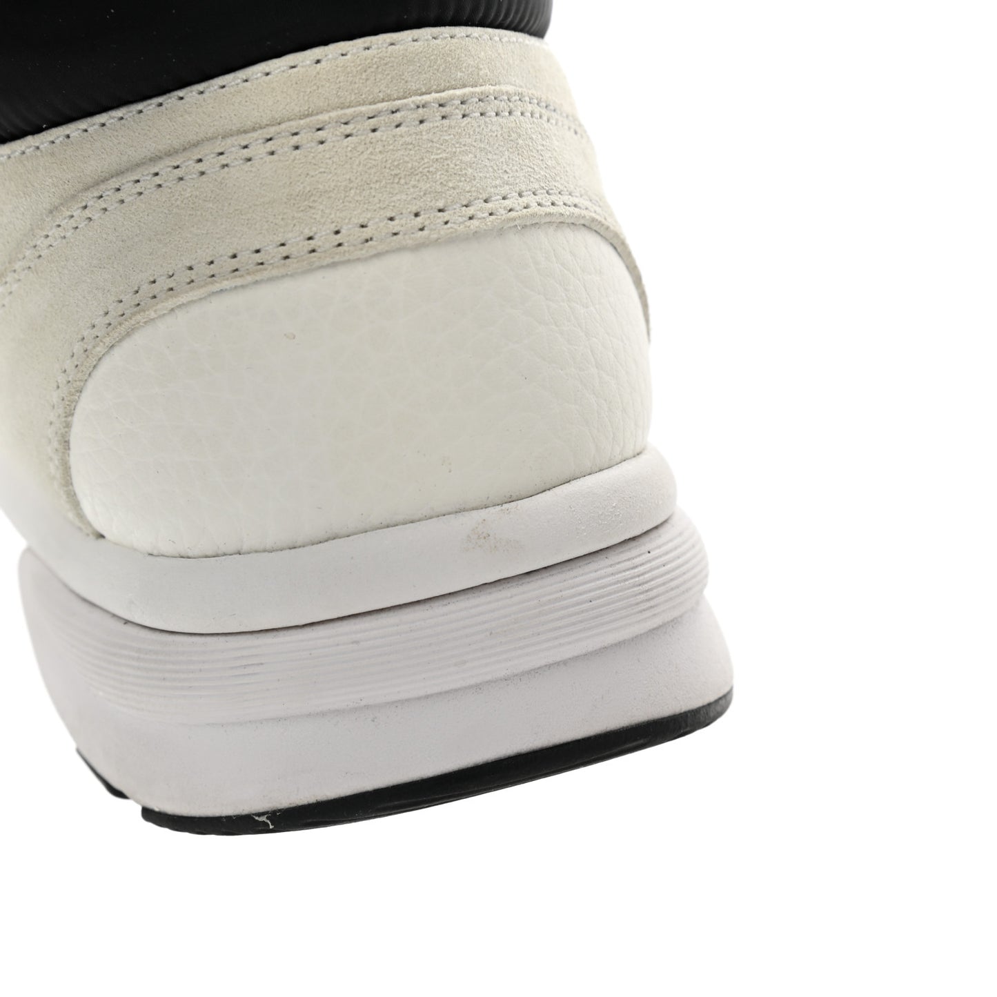 Mesh Suede Calfskin Grained Calfskin Womens CC Sneakers 39 White Black