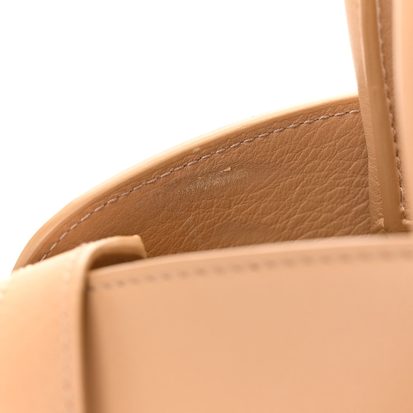 Natural Grain Calfskin Small Hug Bag Light Caramel