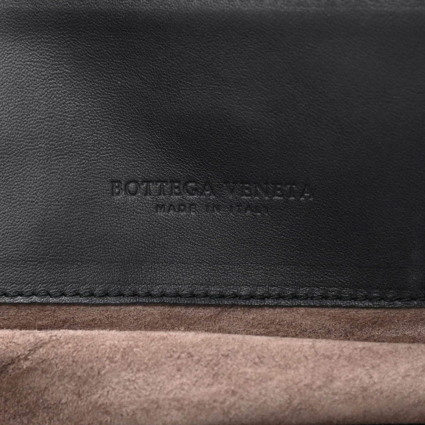 Nappa Intrecciato Medium Roma Tote Black