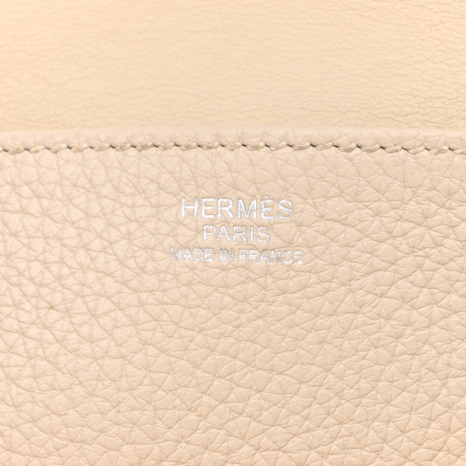 Hermes Taurillon Clemence Halzan 31 GM Craie 6 of 19