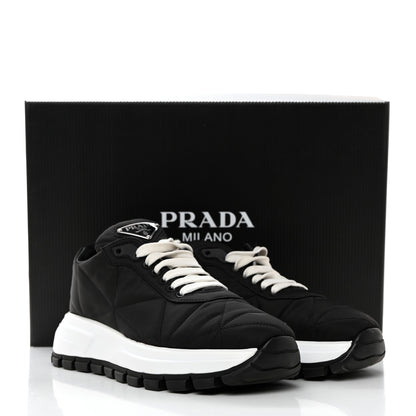 Prada Re-Nylon Piuma Metal Triangle Logo Quilted 45mm Sneakers 37 Black 9 of 9