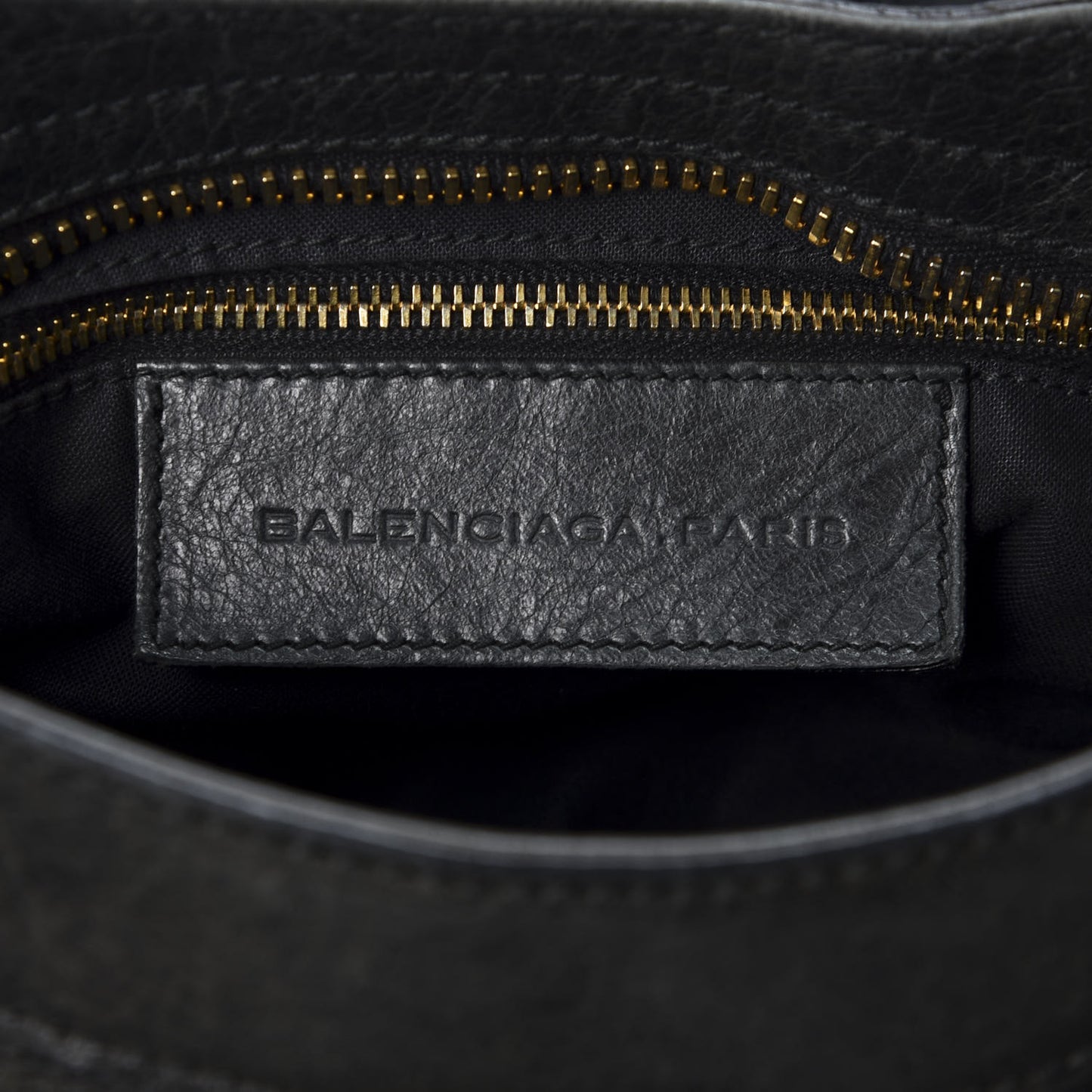 Agneau Giant 21 Gold Hardware City Black