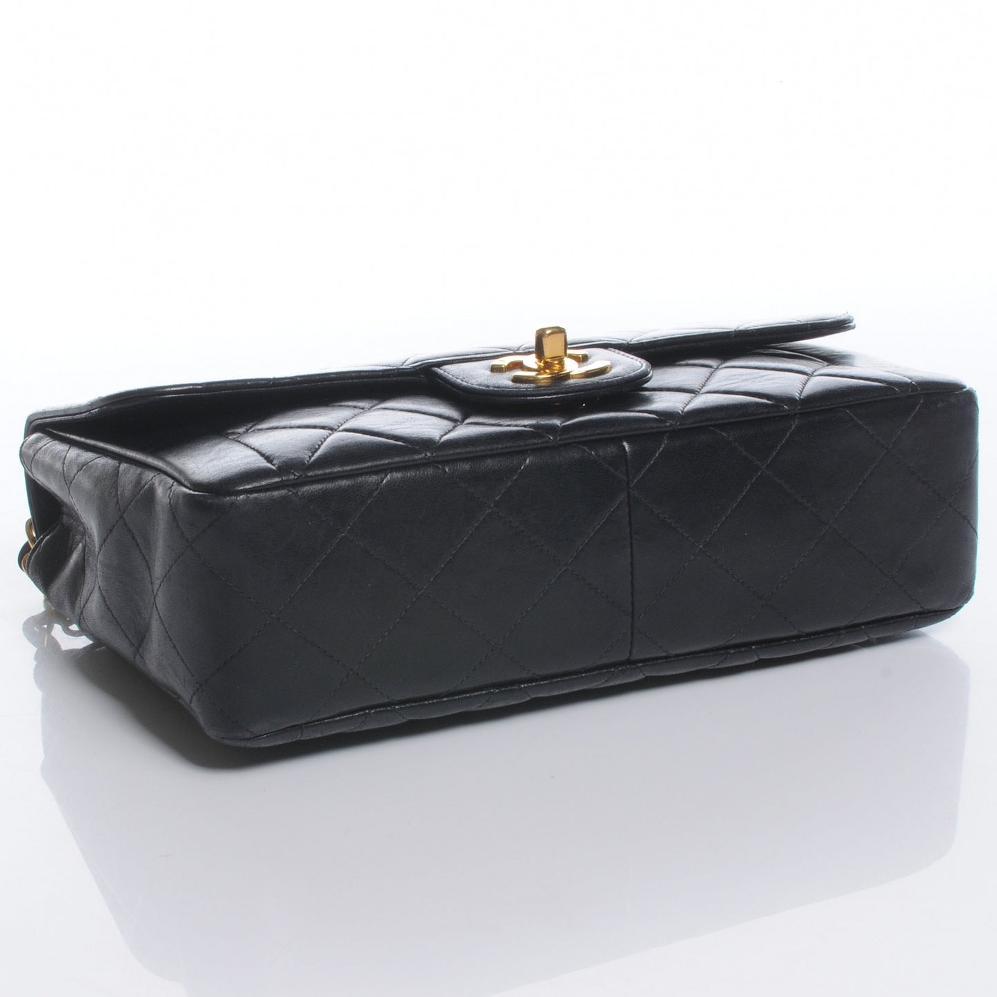 Lambskin Single Flap Black