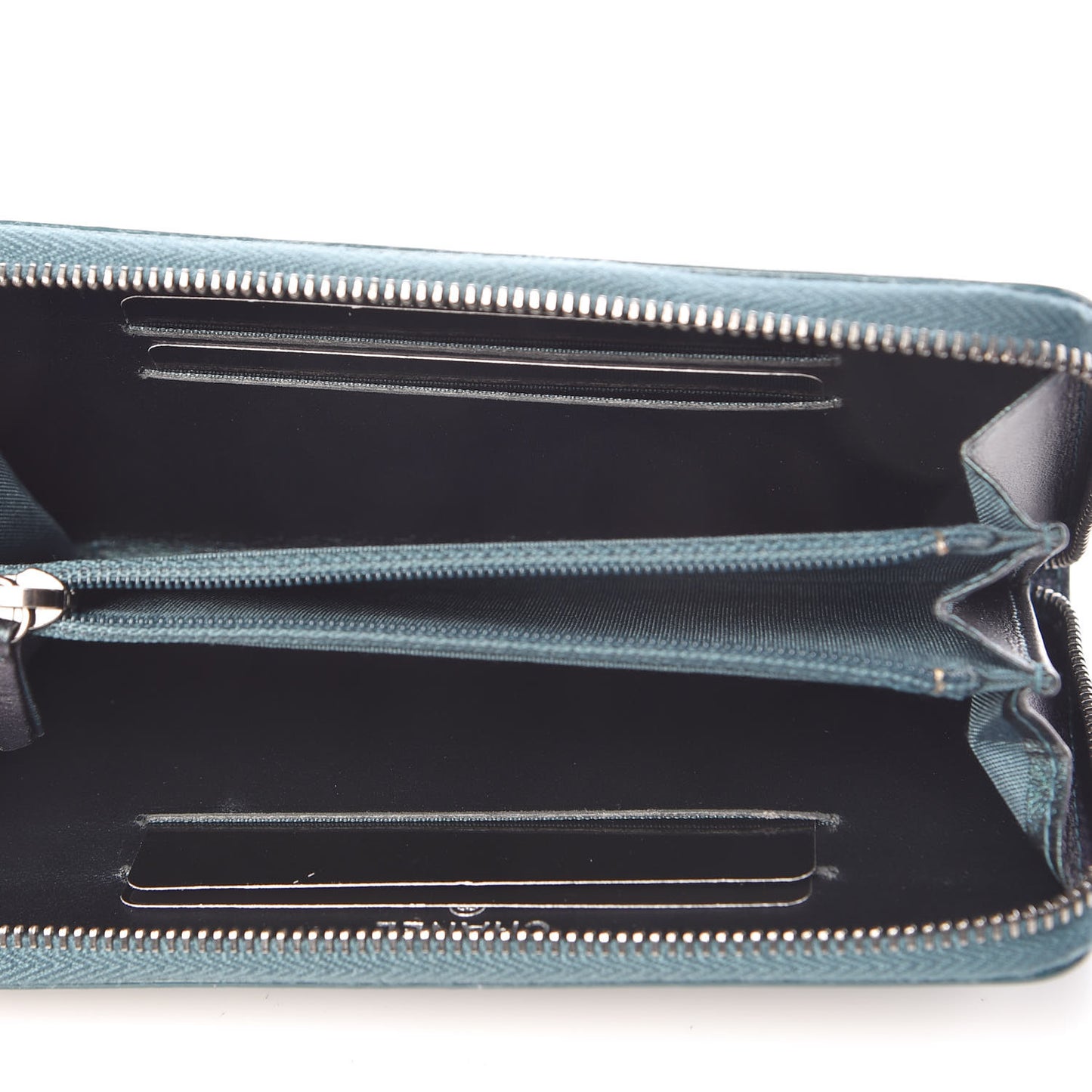 Iridescent Caviar Quilted Medium Filigree Zip Around Wallet Dark Turquoise