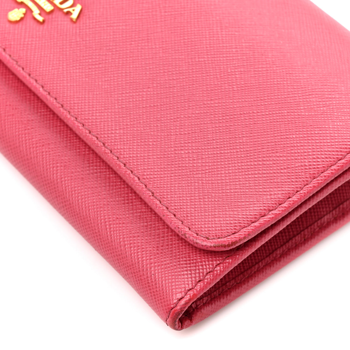 Saffiano Wallet on Chain Peonia