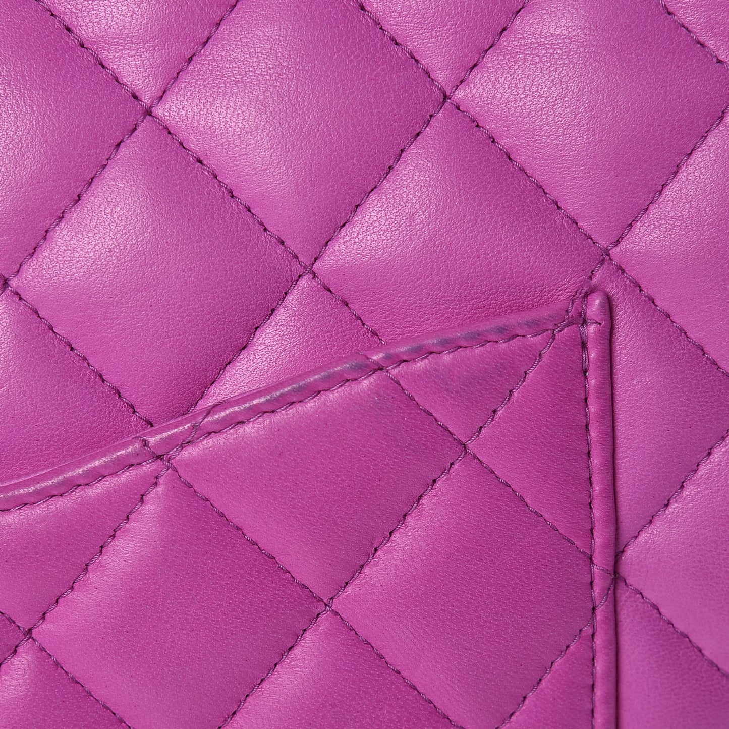 Lambskin Heart Valentine Medium Flap Fuchsia