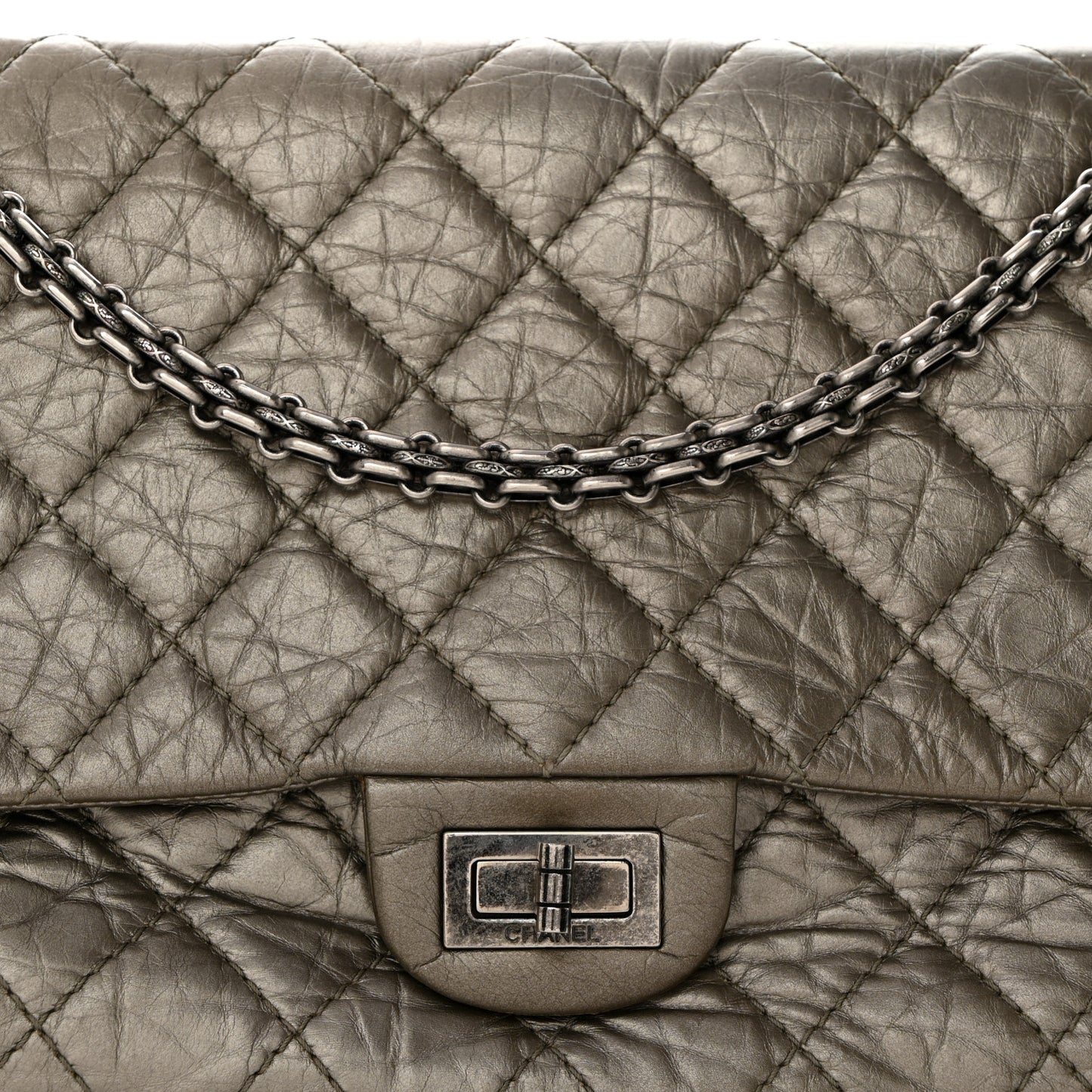 Metallic Aged Calfskin Quilted Double Compartment 2.55 Reissue 227 Grey