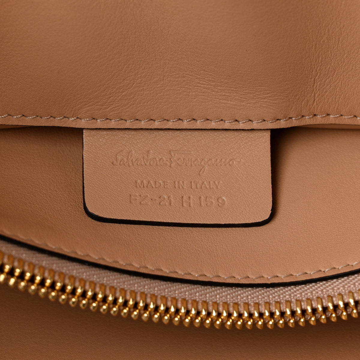 Salvatore Ferragamo Calfskin Medium Studio Bag Daino 6 of 9