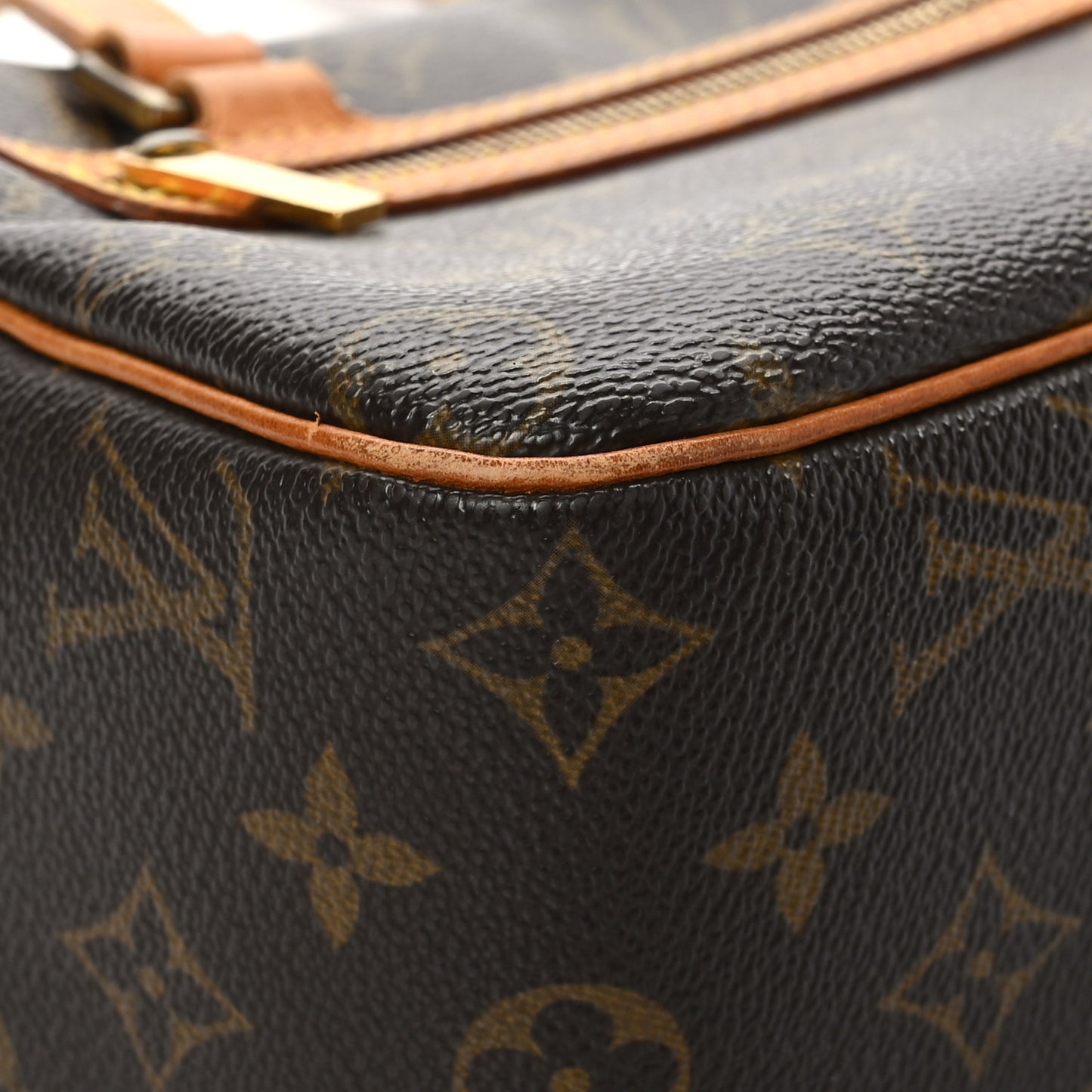 Monogram Cite MM