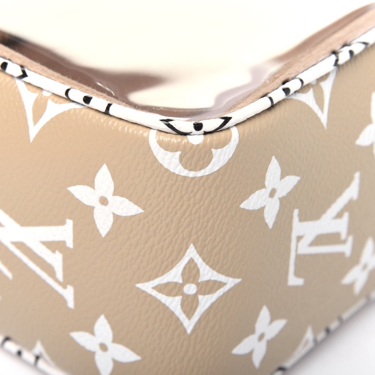Monogram Giant Beach Pouch Kaki
