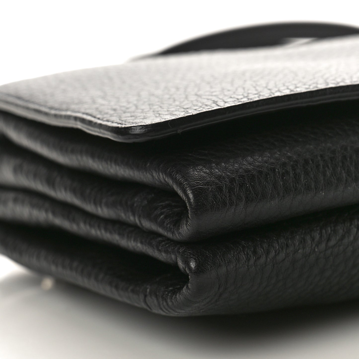 Vitello Daino Crossbody Flap Black