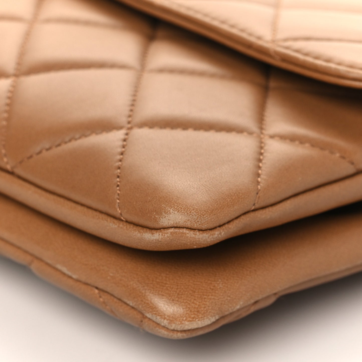 Lambskin Quilted Medium Trendy CC Flap Light Brown