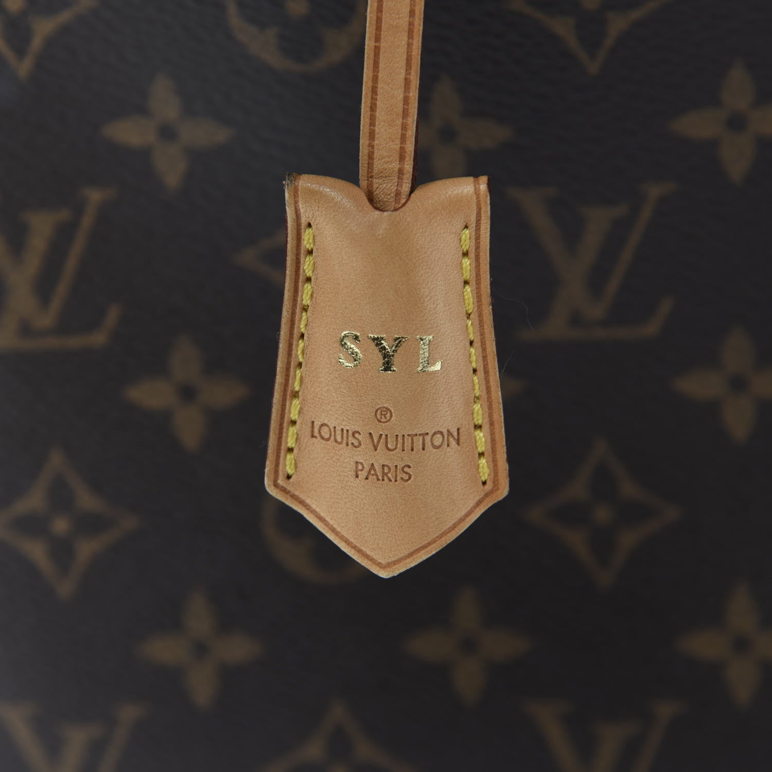 Louis Vuitton Monogram Montaigne GM 9 of 13