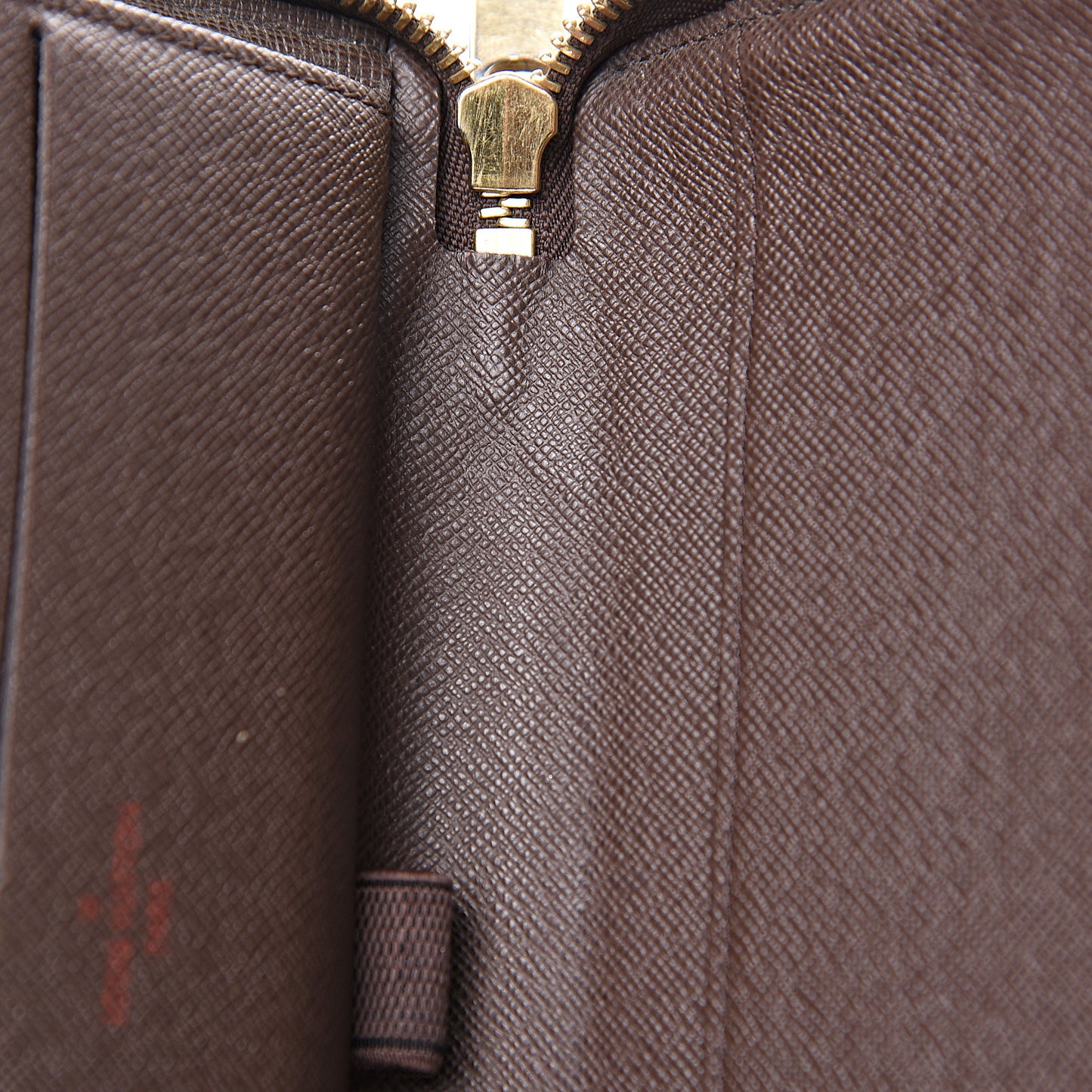 Damier Ebene Zippy Organizer Wallet