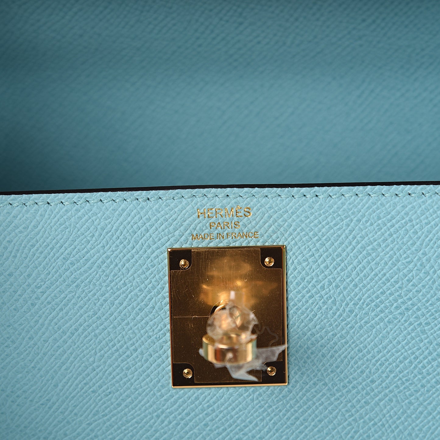Epsom Kelly Sellier 28 Bleu Atoll