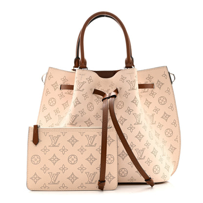 Louis Vuitton Mahina Girolata Creme 3 of 10