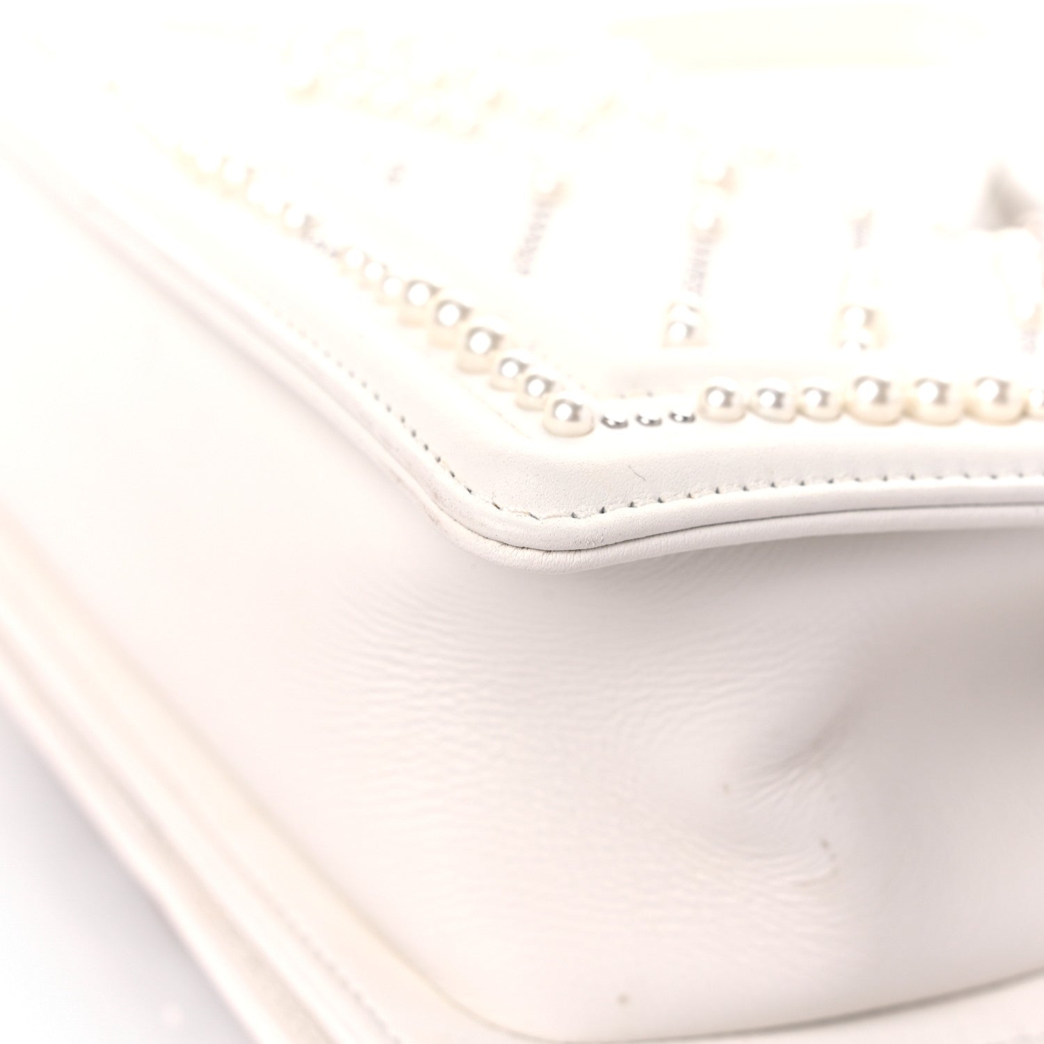 Chanel Calfskin Pearl Chevron Small Boy Flap White 11 of 18