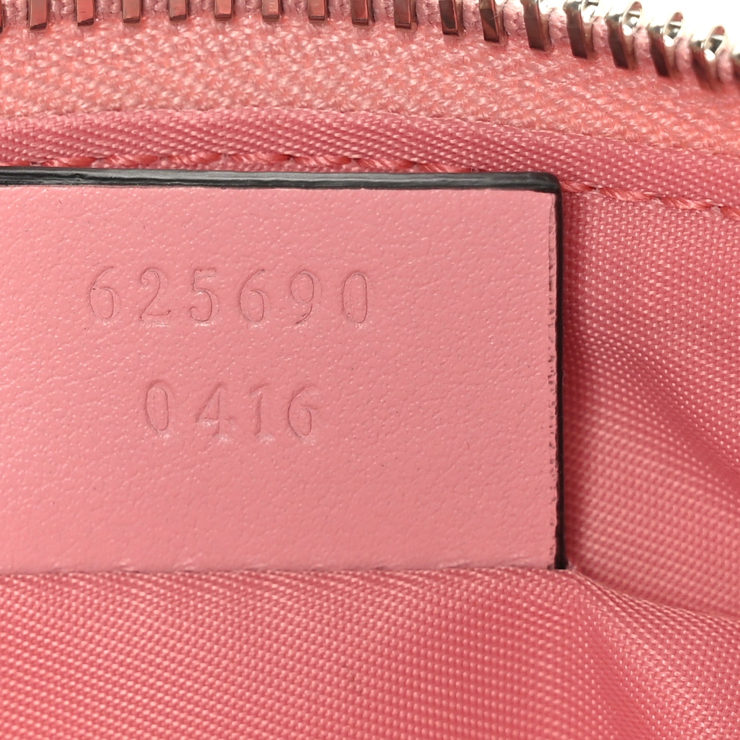 Gucci Calfskin Matelasse Large GG Marmont Pouch Cosmetic Case Wild Rose 7 of 9