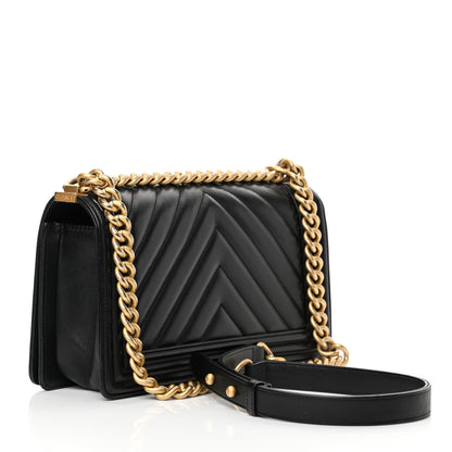 Chanel Lambskin Chevron Quilted Medium Boy Flap Black 4 of 29