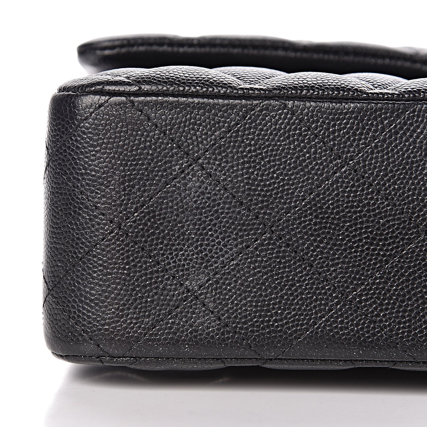 Iridescent Caviar Quilted Medium Double Flap Black