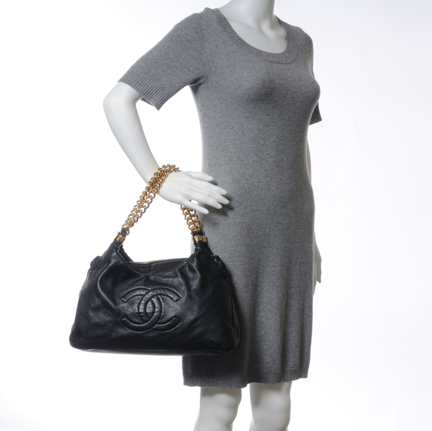 Chanel Calfskin Rodeo Drive Hobo Black 2 of 7