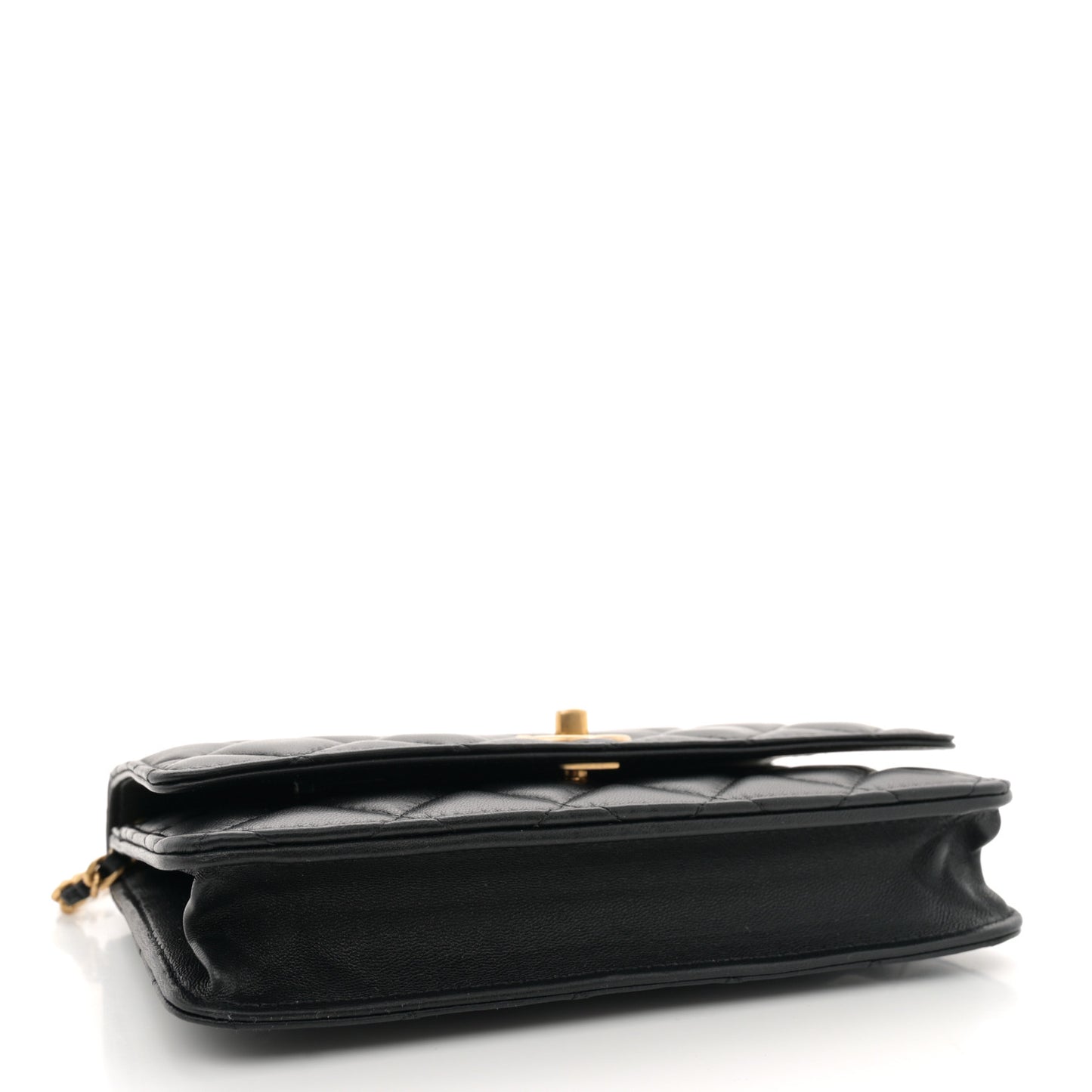 Lambskin Quilted CC Pearl Crush Wallet on Chain WOC Black