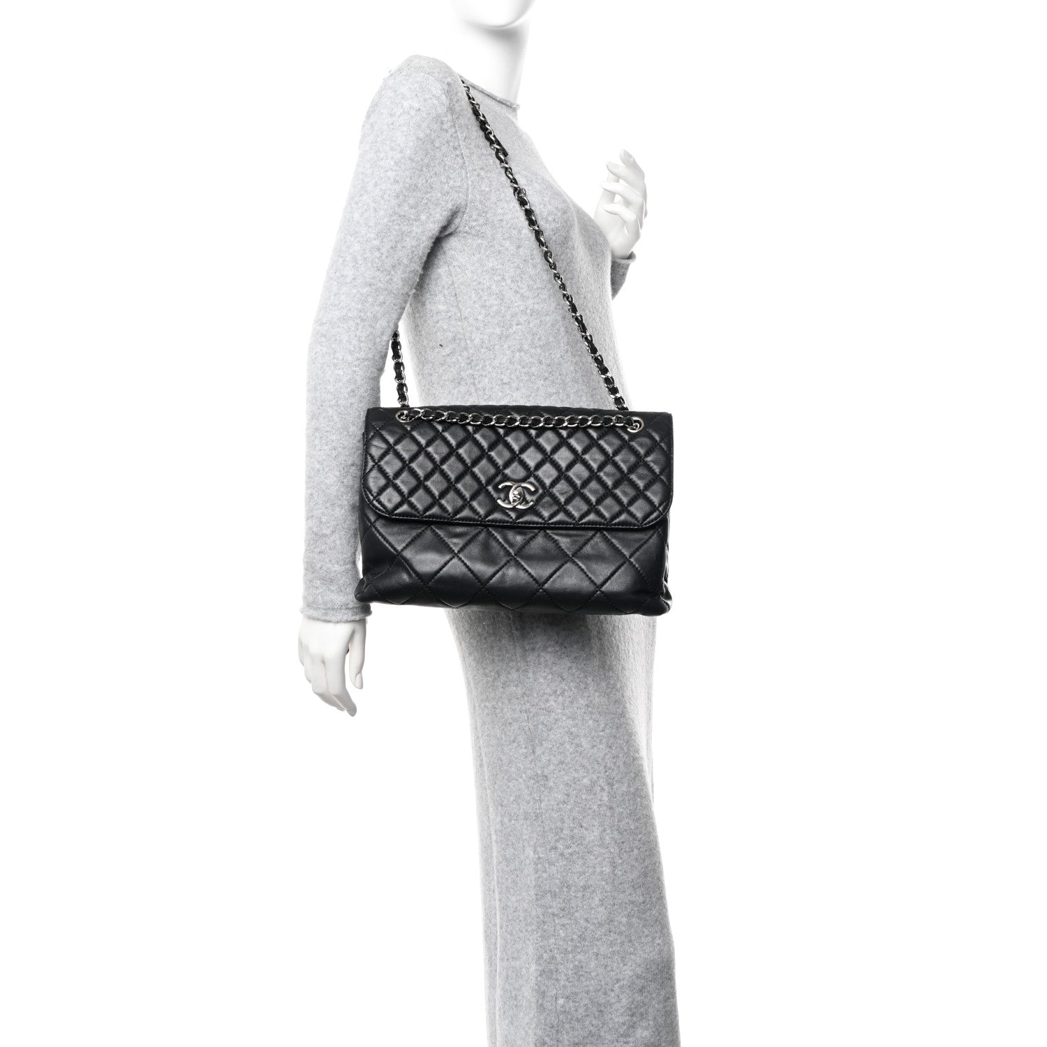 Chanel Calfskin Quilted In the Business Flap Bag Black 2 of 15