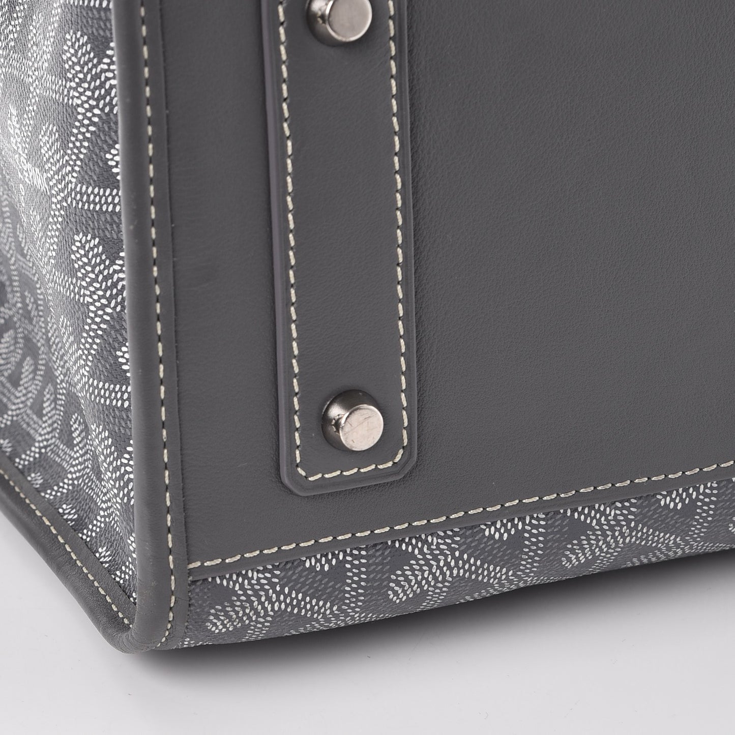 Goyardine Marquises Tote Grey