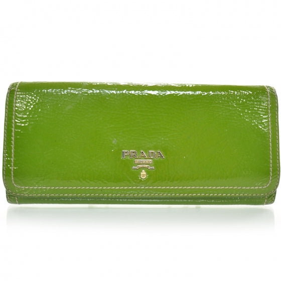 Vernice Continental Wallet Green
