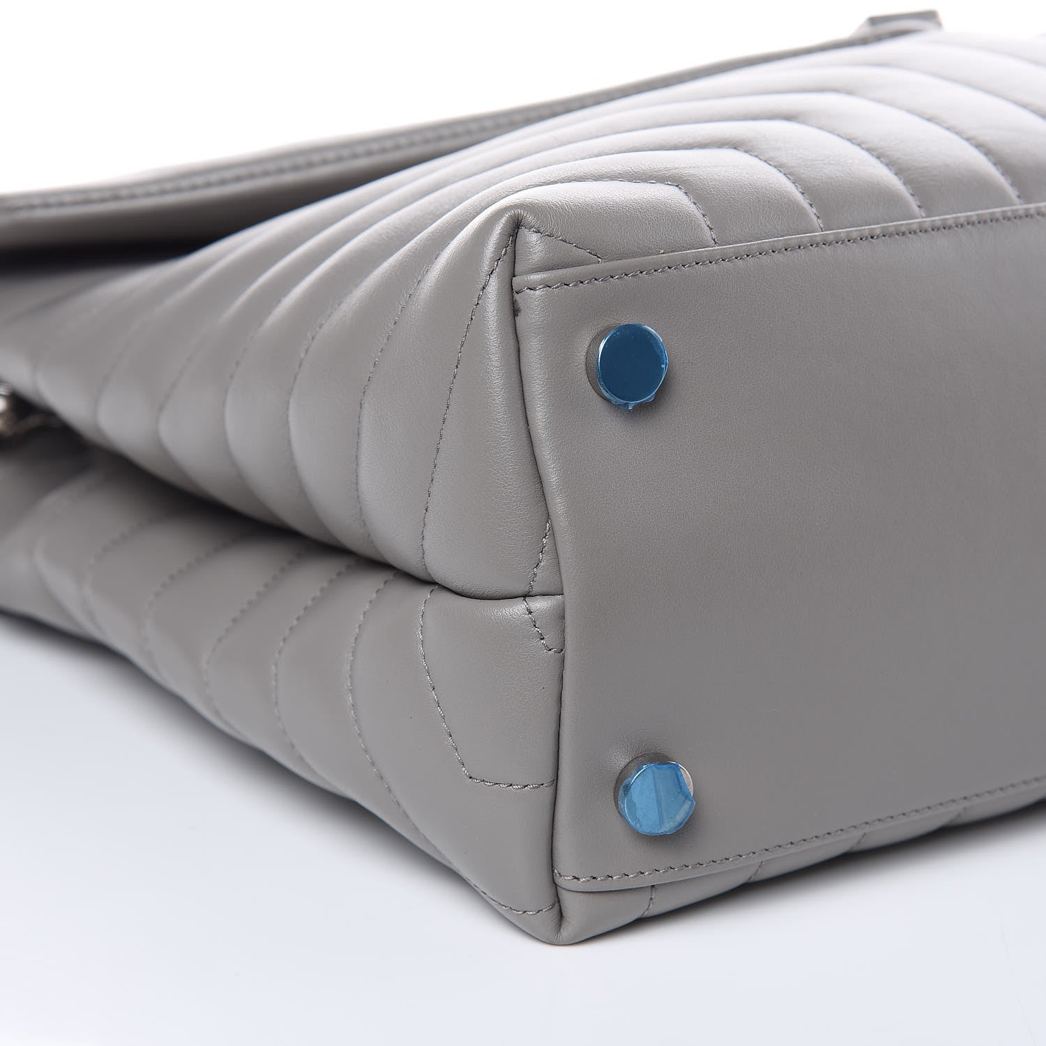 Saint Laurent Calfskin Y Quilted Monogram Large Loulou Chain Satchel Light Grey 8 of 16