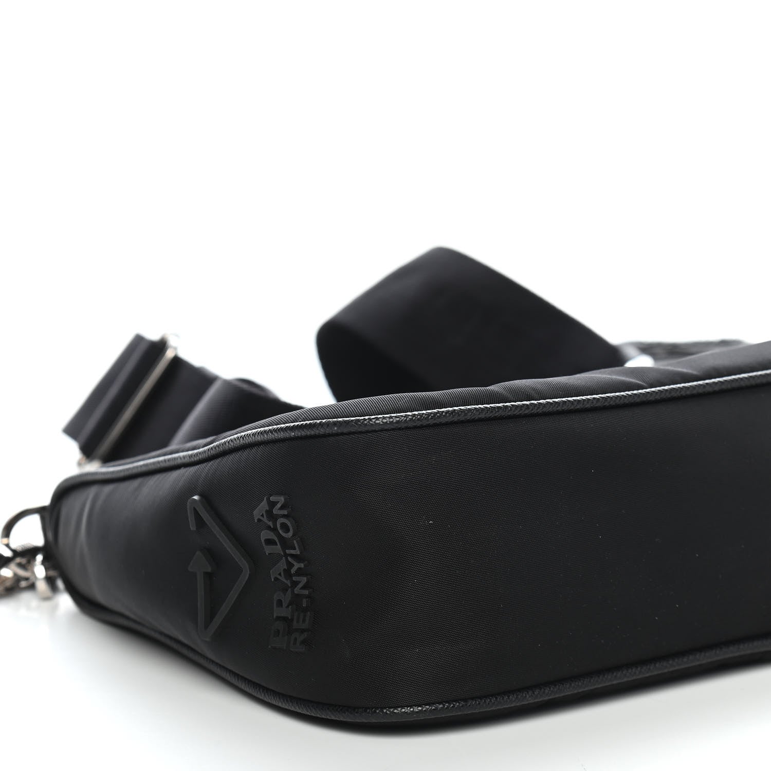 Prada Nylon Re-Edition 2005 Shoulder Bag Black 5 of 11
