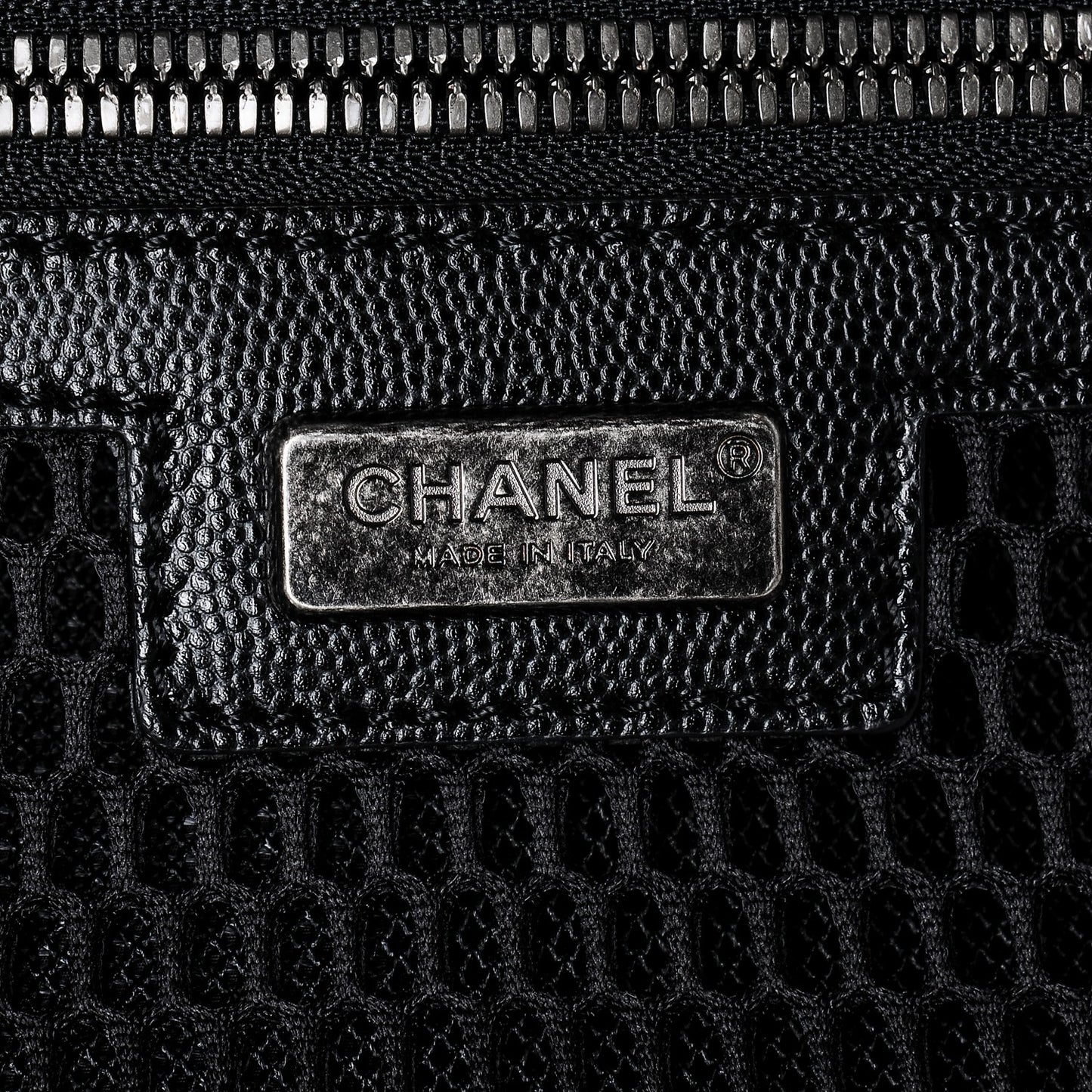 Caviar Quilted Coco Case Trolley Black